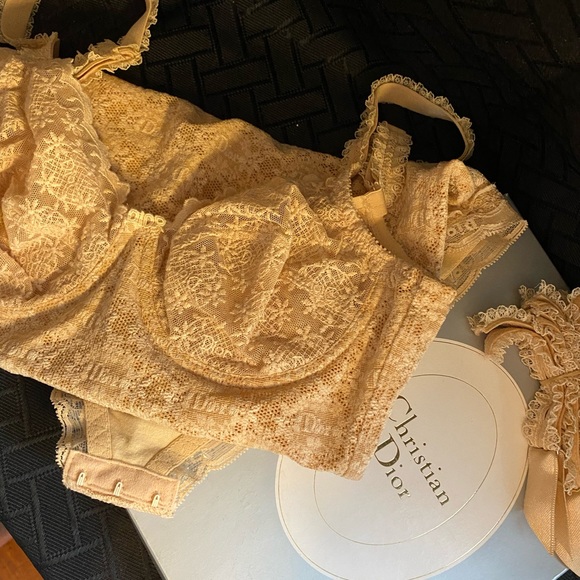 Vintage 70’s-80’s Christian Dior Lace teddy bodysuit with lace garter belt combo - Picture 7 of 11